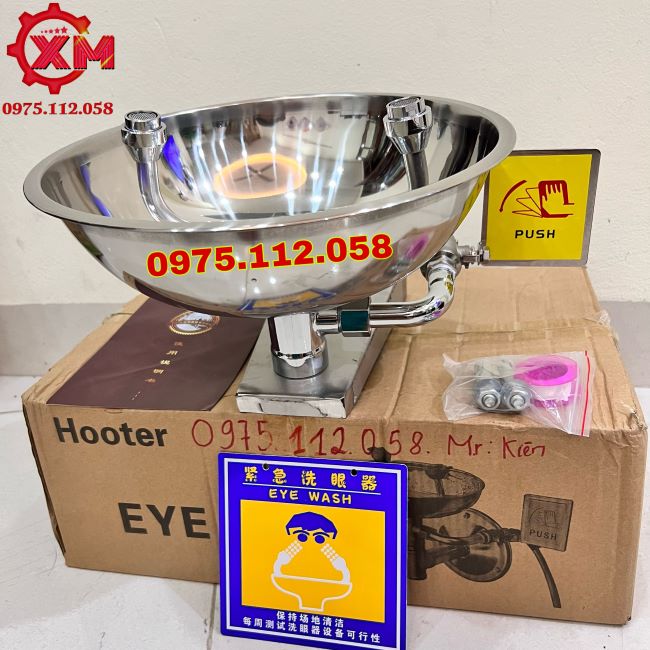 Bồn rửa mắt khẩn cấp gắn tường